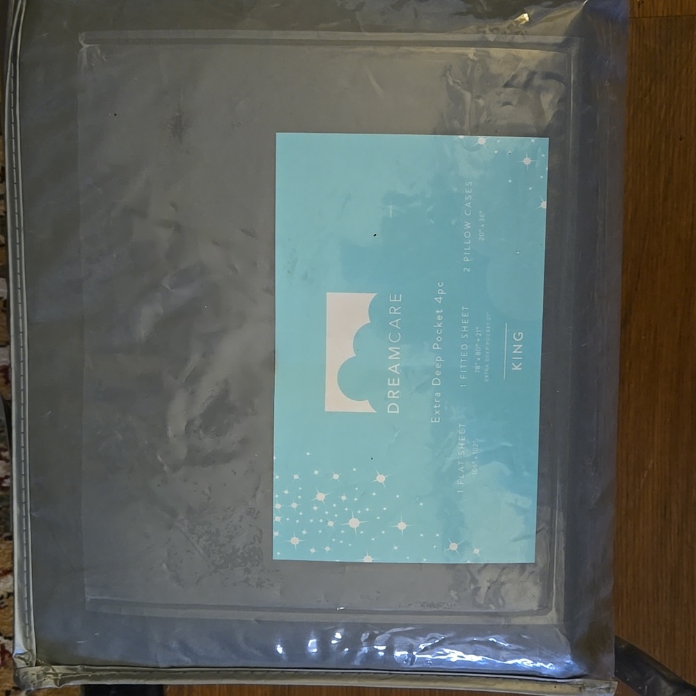 Dreamcare Extra Deep Pocket 4 Pc KING Microfiber Sheet set Gray NEW